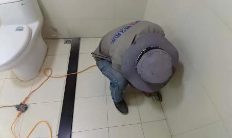 东河卫生间补漏